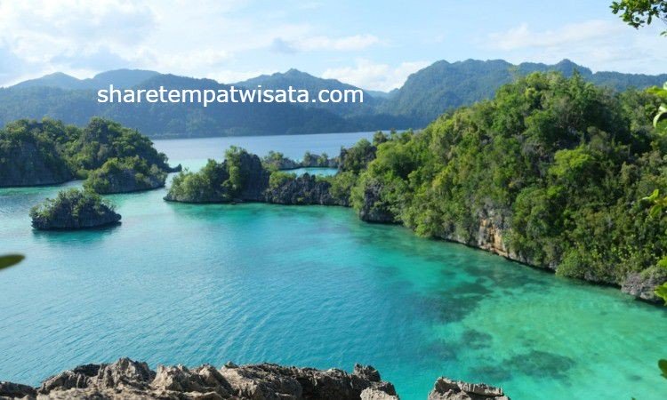 Pulau Sombori